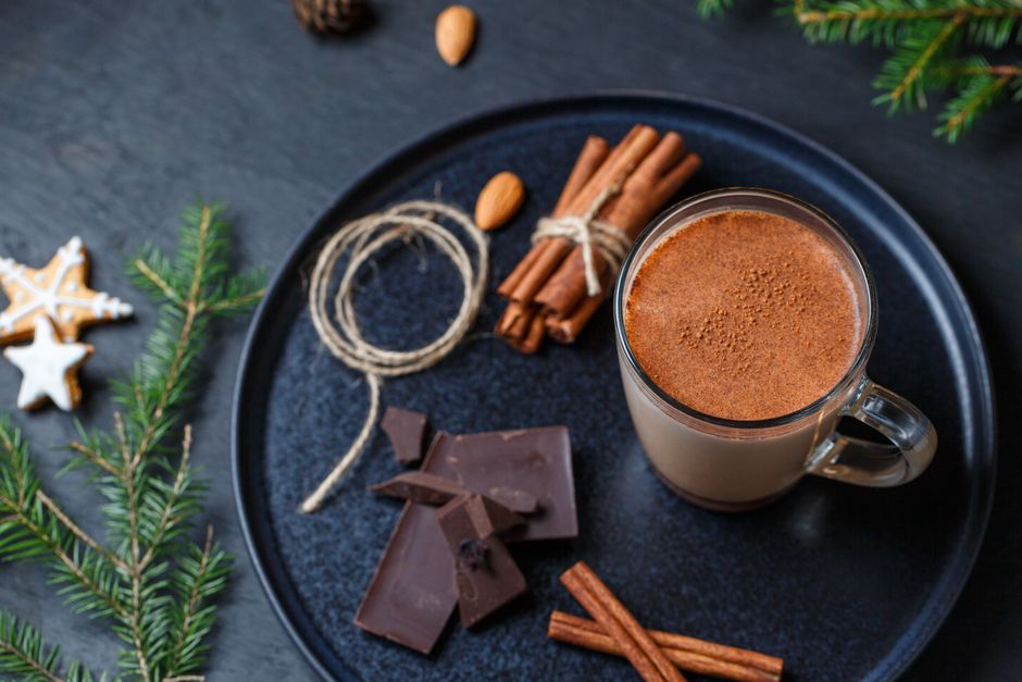 Medovníkové latte so škoricou